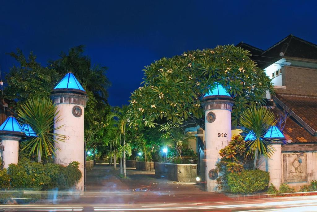Taman Ayu 212 Hotel Denpasar  Exterior photo