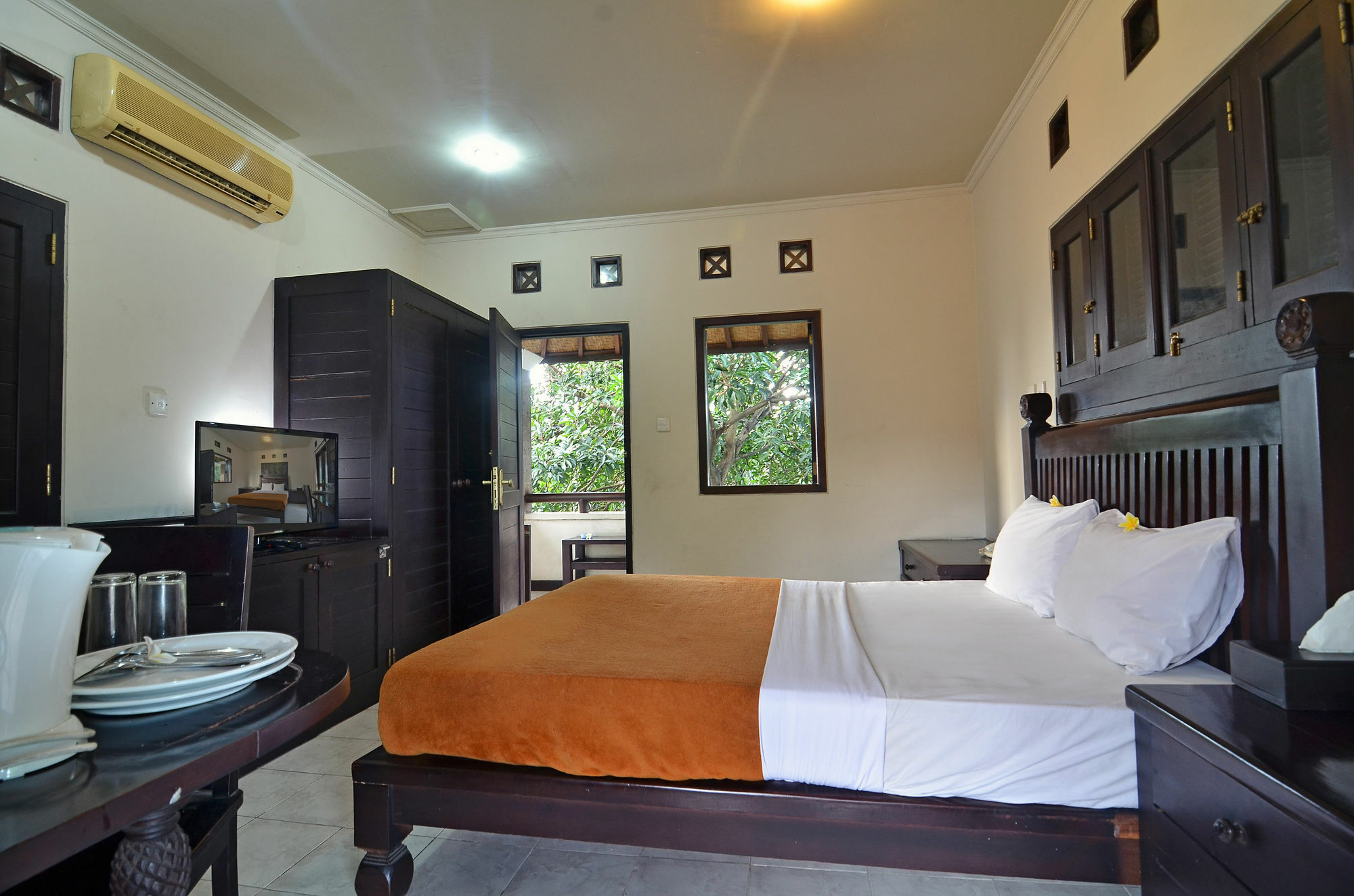 Taman Ayu 212 Hotel Denpasar  Exterior photo
