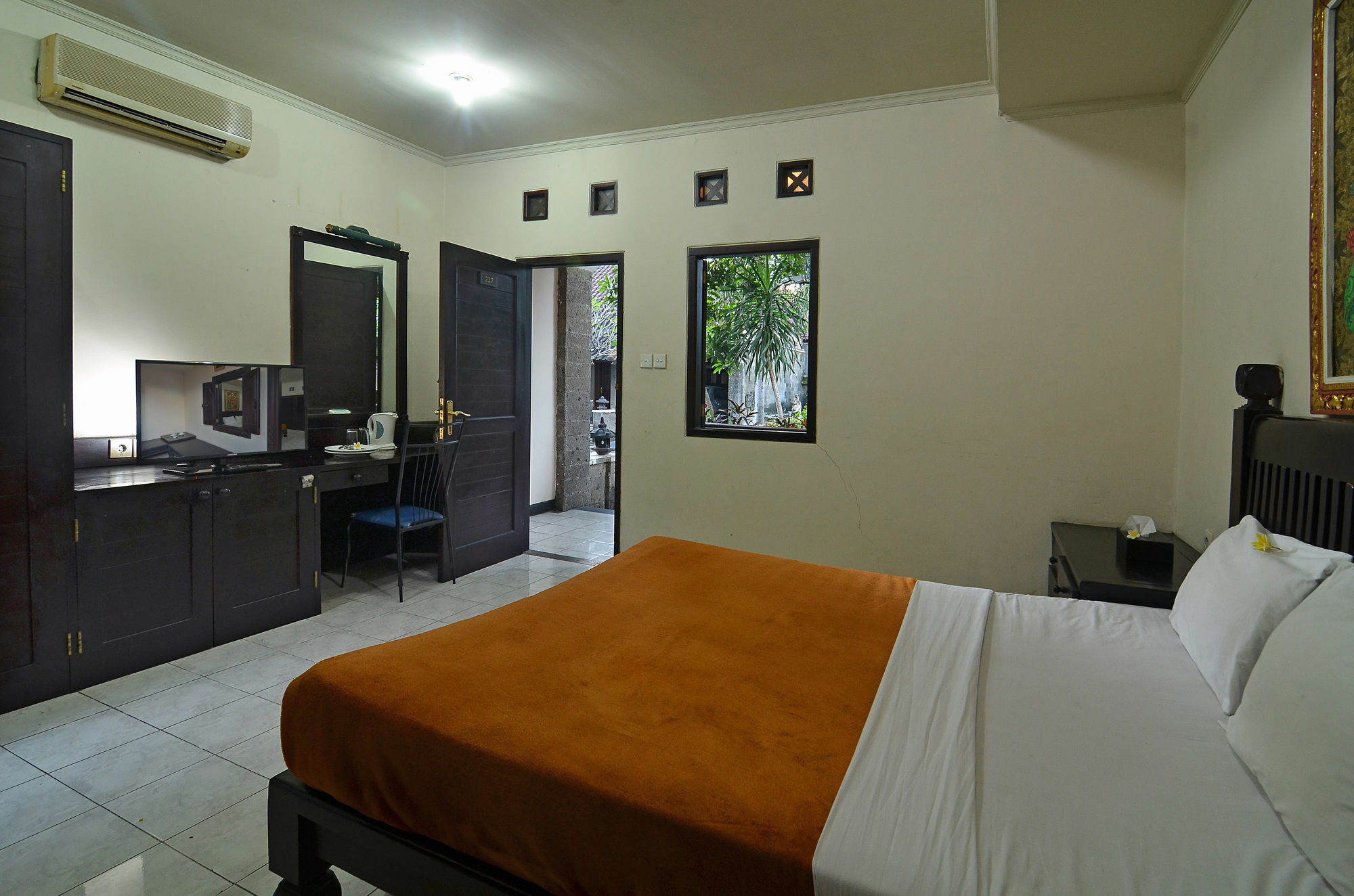 Taman Ayu 212 Hotel Denpasar  Exterior photo